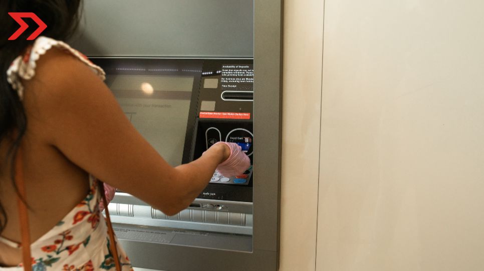 Adiós a los cajeros automáticos; así serán los retiros de efectivo en el futuro Así puedes proceder si el cajero automático no te entrega dinero completo