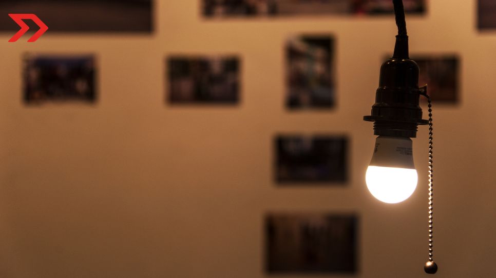 Inflación de España escala a 3.3% por aumentos en el IVA de la luz