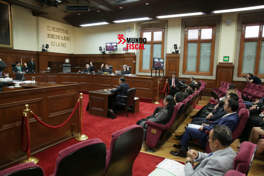 SCJN avala cálculo de pagos provisionales para empresas que salen del RESICO; descarta violación a principios tributarios La Suprema Corte avaló la regla para calcular pagos provisionales al salir del RESICO y descartó violaciones a la equidad tributaria.